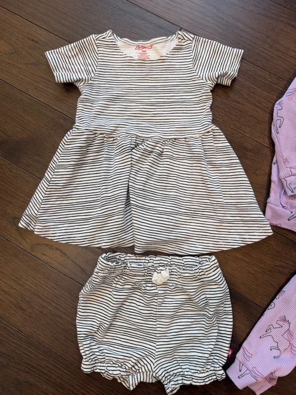 Zutano & Garanimals Girls 2T/24 Month Bundle - C19-040